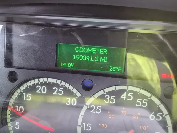 2020 FREIGHTLINER/MERCEDES M2 106