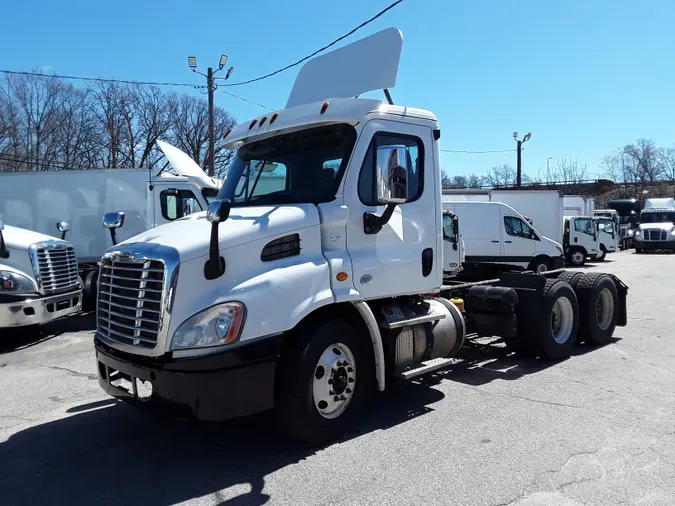 2017 FREIGHTLINER/MERCEDES CASCADIA 1134c8c941700d837ace2ce3f2a4c868729