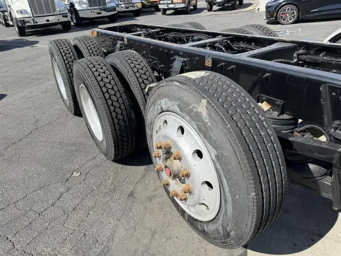 2021 Peterbilt 5674c8d7fee3a5f05f43f00da082b2a99e6