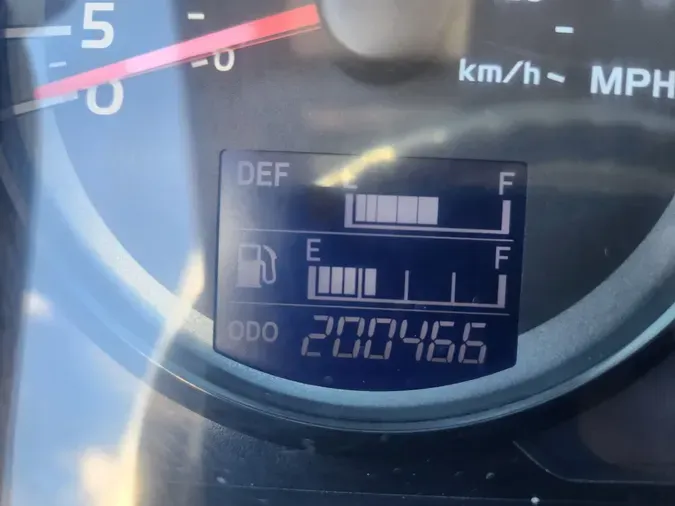 2019 HINO 338 Derated