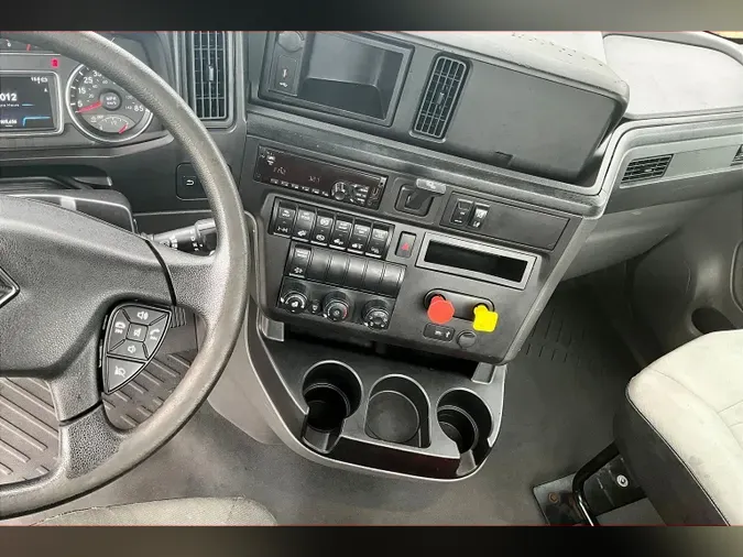 2019 INT LT625 6x4