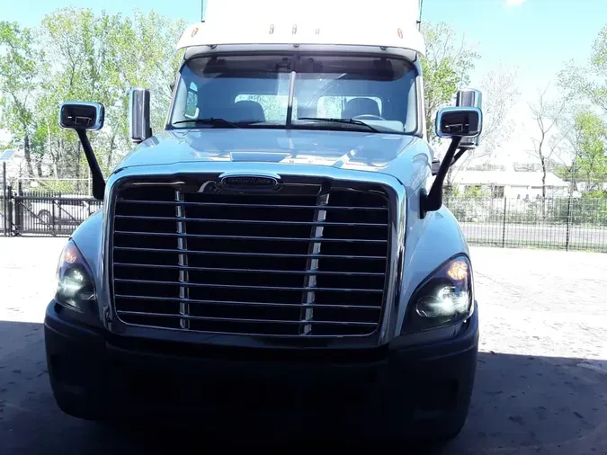 2020 FREIGHTLINER/MERCEDES CASCADIA 1254c9222c9e97130f6b58c1d142429f5a8
