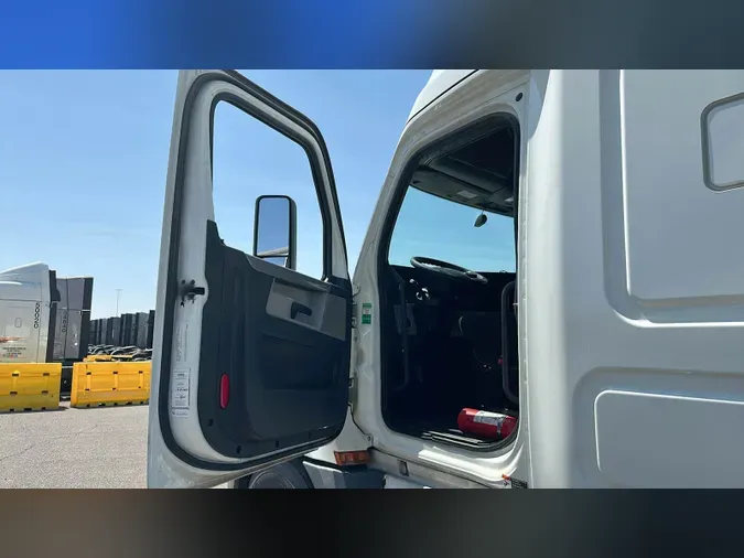 2019 Freightliner Cascadia