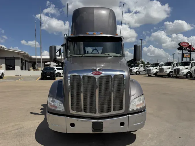 2021 Peterbilt 5794c940fef3940e09ca7a95f676fbb08b3
