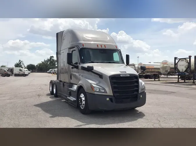 2024 Freightliner Cascadia 1264c949be39fbb5004b38c7a4129bba5b0