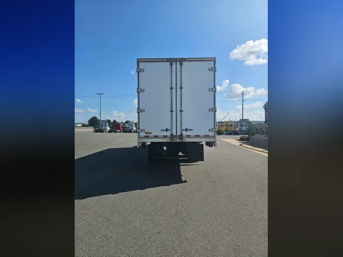 2019 FREIGHTLINER/MERCEDES M2 106