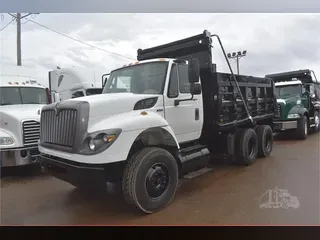 2013 INTERNATIONAL WORKSTAR 7600