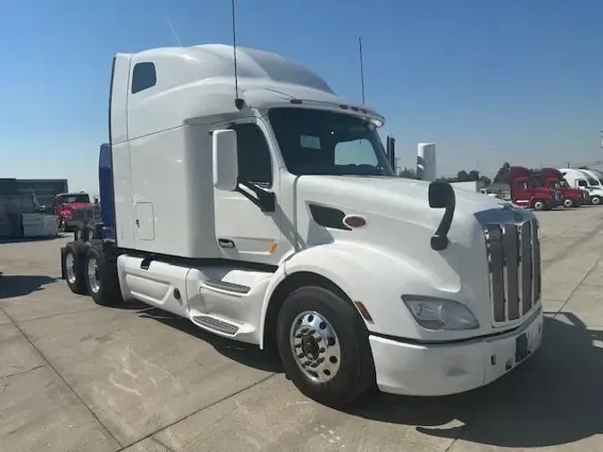 2021 Peterbilt 579