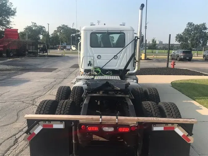 2026 MACK GRF64T