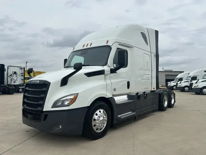 2021 Freightliner Cascadia