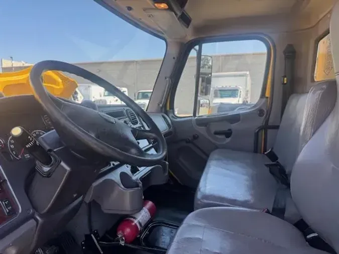 2020 Freightliner Business Class M2 106