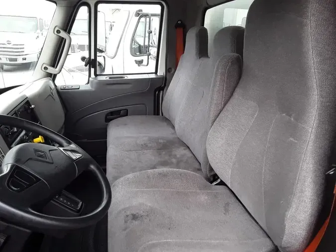 2019 NAVISTAR INTERNATIONAL 4300