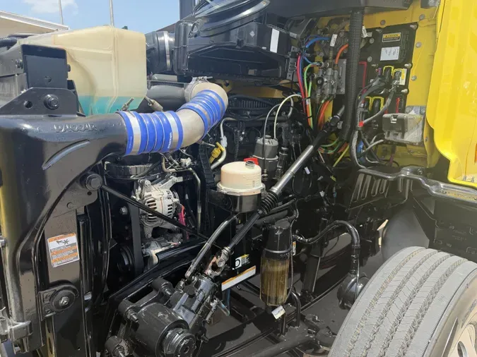 2021 Peterbilt 5794cad1bb314d69f9a19fb35e06ff39d1e