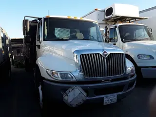 2013 Navistar International 4300