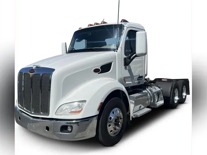 2020 Peterbilt 5674cb5b40b92a586487e3c299f9f2f3f35