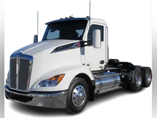 2026 Kenworth T680 Short Hood
