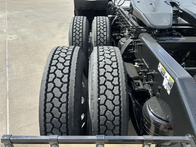 2020 Peterbilt 567