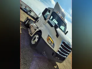 2020 FREIGHTLINER/MERCEDES NEW CASCADIA PX12664