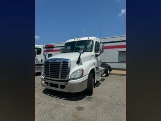 2017 FREIGHTLINER/MERCEDES CASCADIA 125