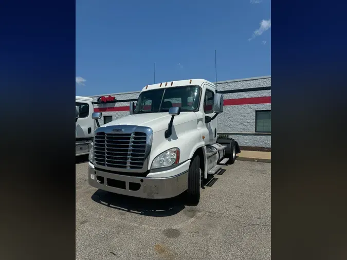 2017 FREIGHTLINER/MERCEDES CASCADIA 1254cbb71964692f00e61d133e03d50c0b2