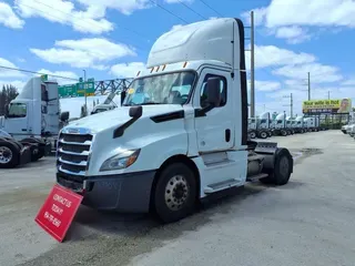 2020 FREIGHTLINER/MERCEDES NEW CASCADIA 126