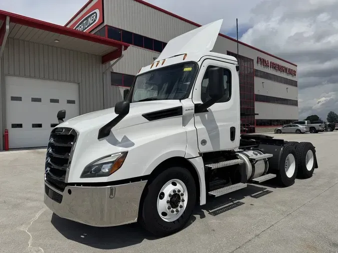 2020 Freightliner Cascadia&reg;4cbd359243c1ba9eabcdbcaf8a689d5e