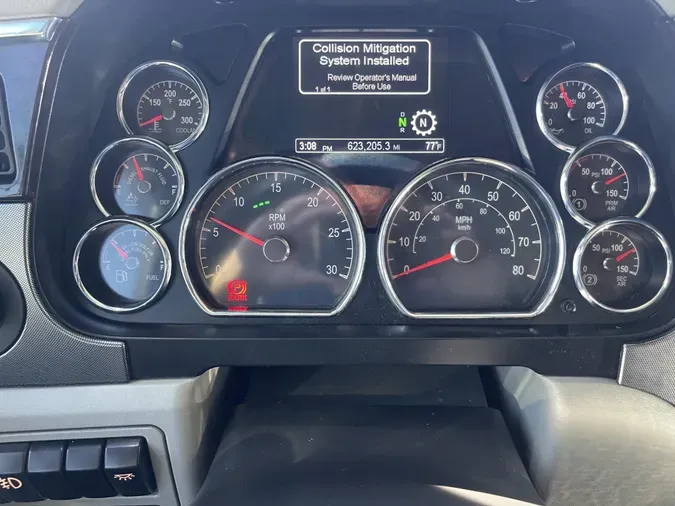 2020 Peterbilt 579