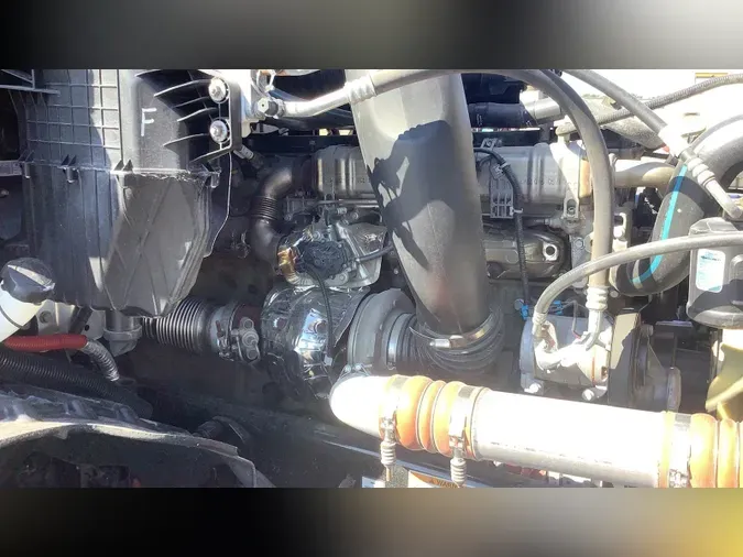 2024 Freightliner Cascadia 1264cc472fd8967305dca87072b5acc037f