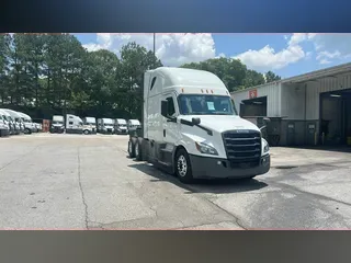 2022 Freightliner Cascadia 126