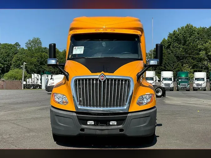 2022 INT LT625 6x4