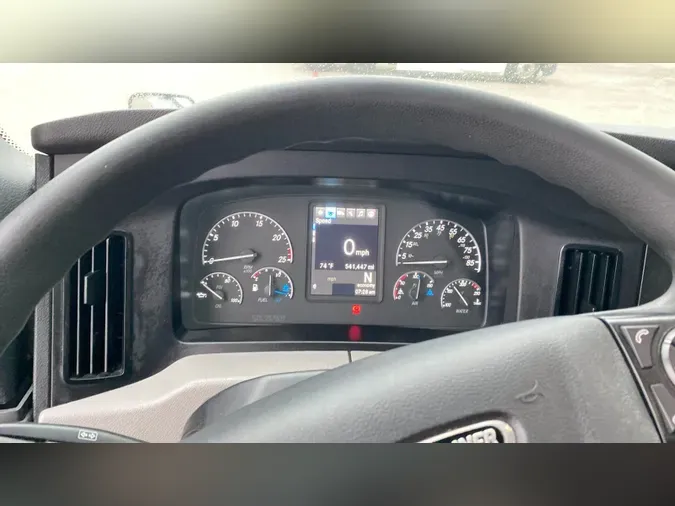 2022 Freightliner Cascadia 126