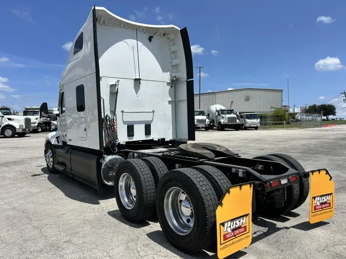 2022 Peterbilt 579