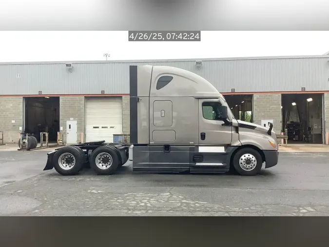 2021 Freightliner Cascadia