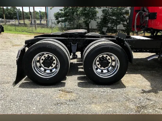 2021 INT LT625 6x4