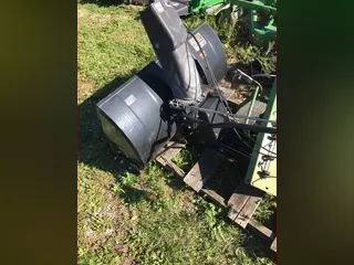2003 JOHN DEERE 42