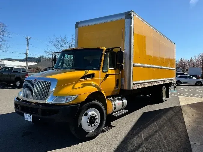 2018 International 4300