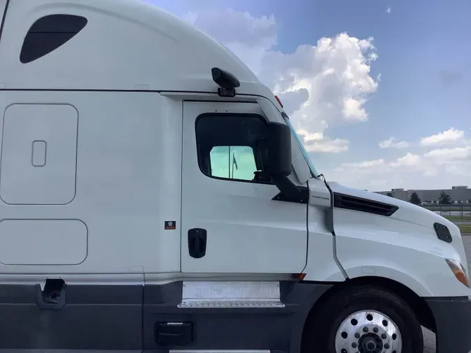 2024 Freightliner Cascadia 1264cd6177f915ab6e1250e4f6fda7c5770