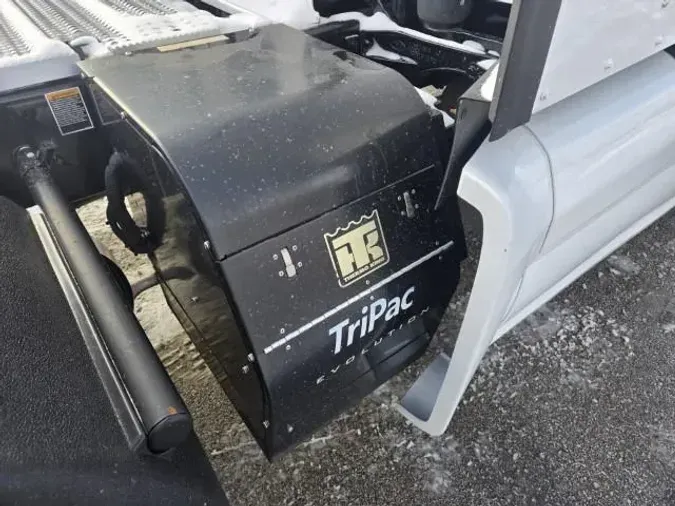 2022 Peterbilt 5794cdc11b3fc2d264ac746157446e4f37e