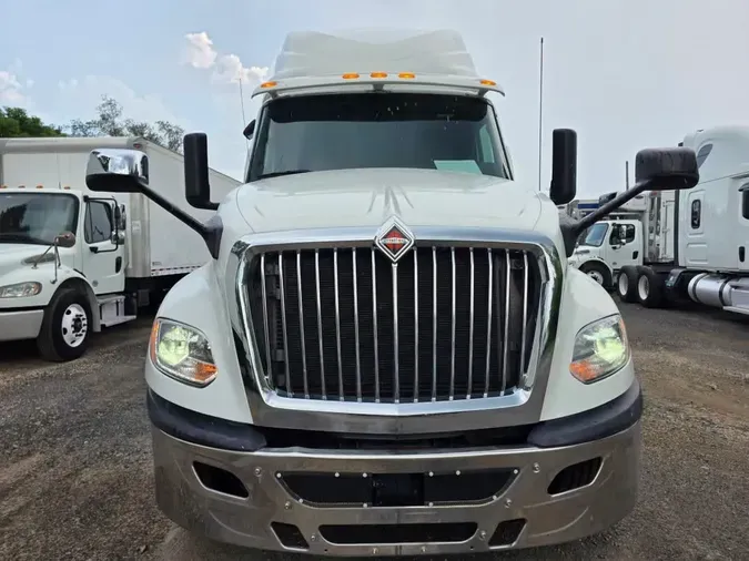2020 NAVISTAR INTERNATIONAL LT625 SLPR CAB
