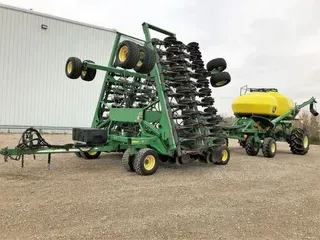 2004 John Deere 1890