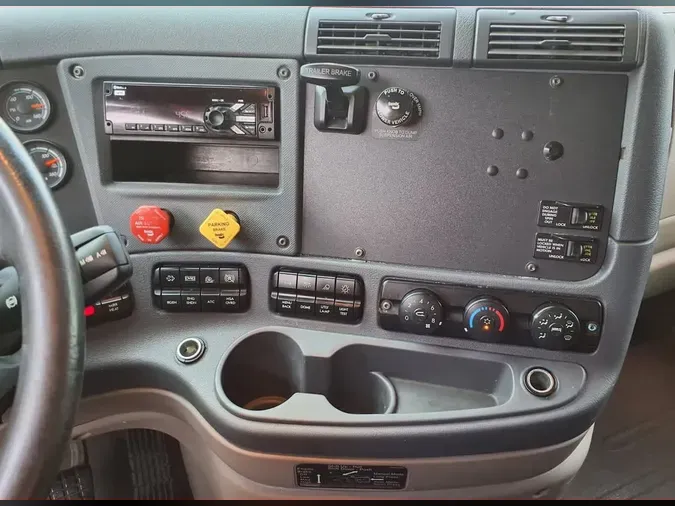 2020 FREIGHTLINER/MERCEDES CASCADIA 125