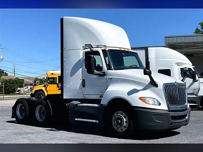 2022 INT LT625 6x44cebbf8199f8568a3f94a3f82957db2e