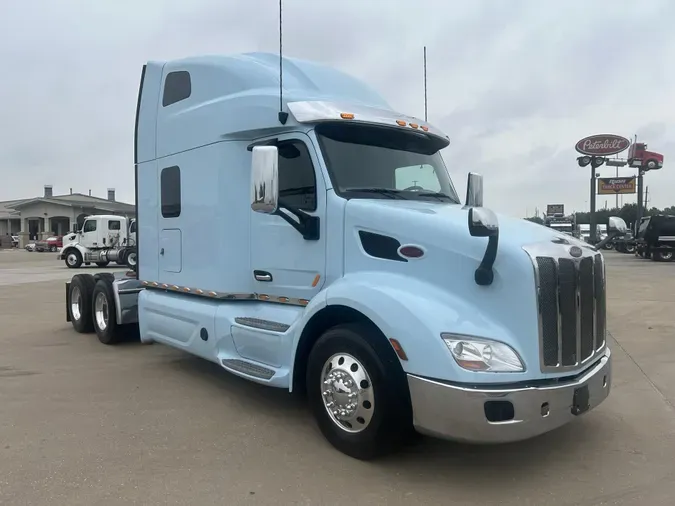 2022 Peterbilt 579