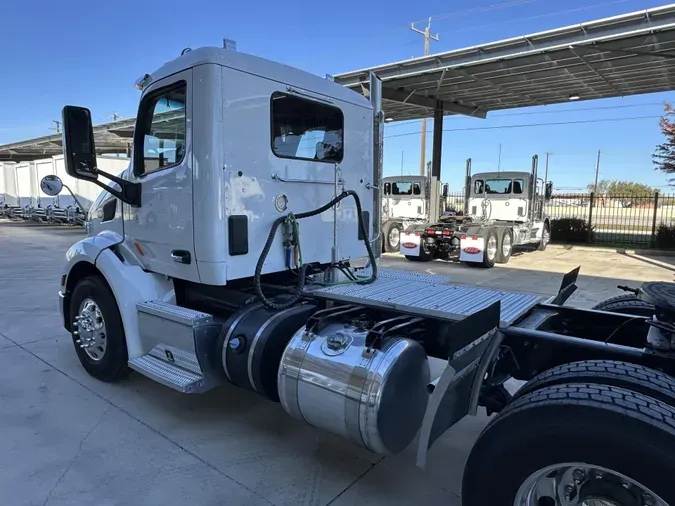 2020 Peterbilt 579