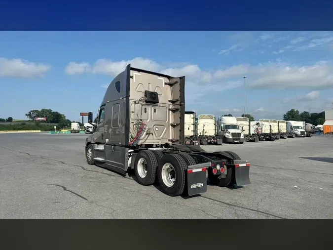 2023 Freightliner Cascadia 1264cedb9a2878e5d77123d613a40462065