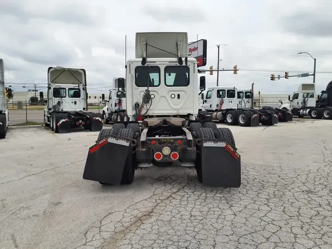 2018 FREIGHTLINER CASCADIA 125