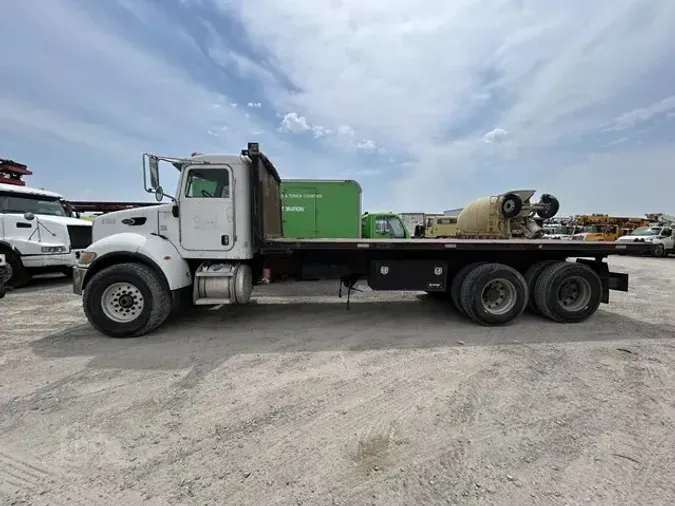 2005 PETERBILT 335
