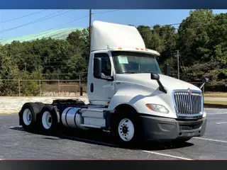 2019 INT LT625 6x4