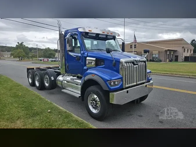 2025 WESTERN STAR 47X