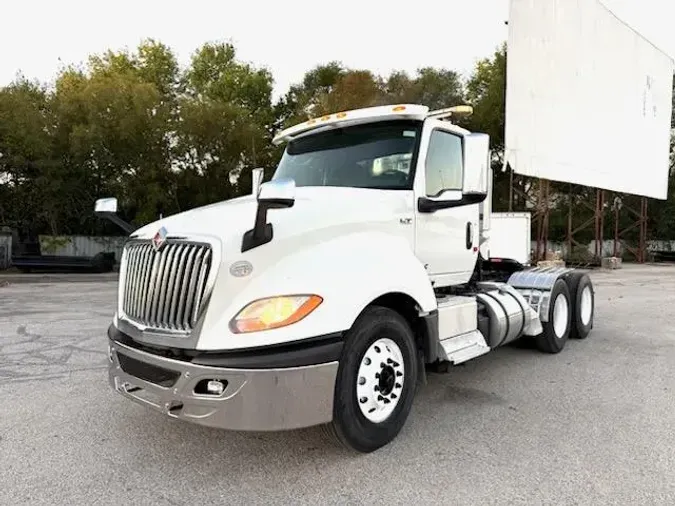 2019 International LT625